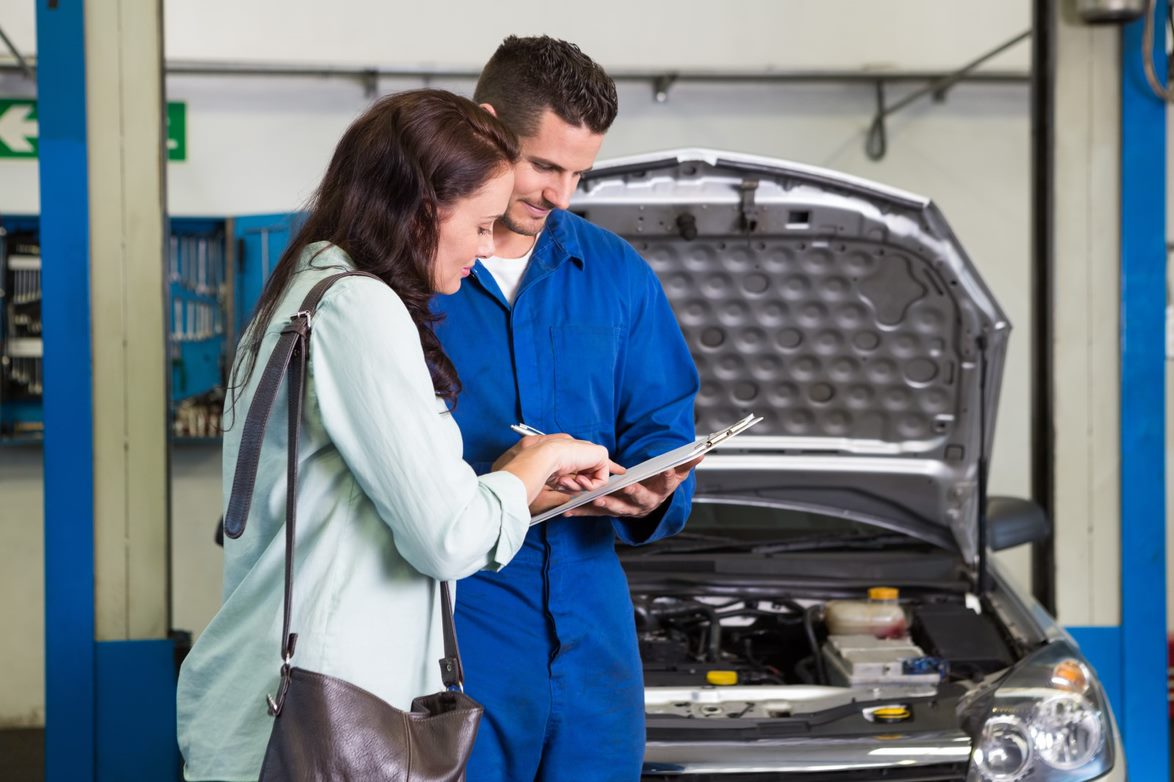 Professional Oil Changes: Why you should take your car to the pros